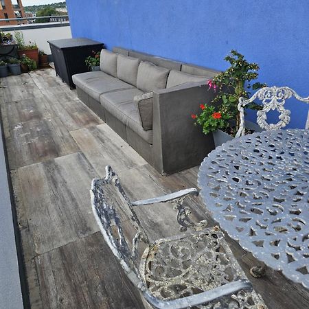 One Bedroom With Great City Views London Bagian luar foto